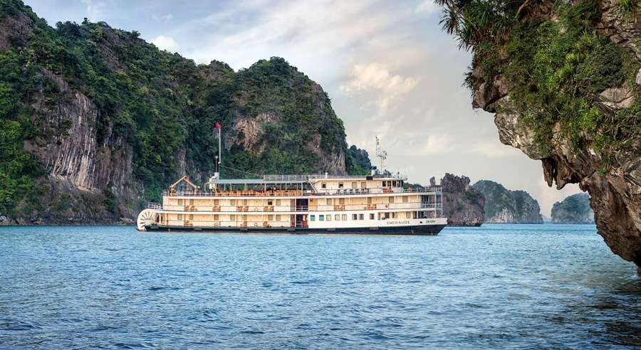 Emeraude Cruise - Asia Charm Tours