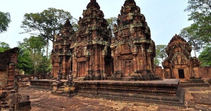 Banteay Srey - Grand Circuit Day Trip