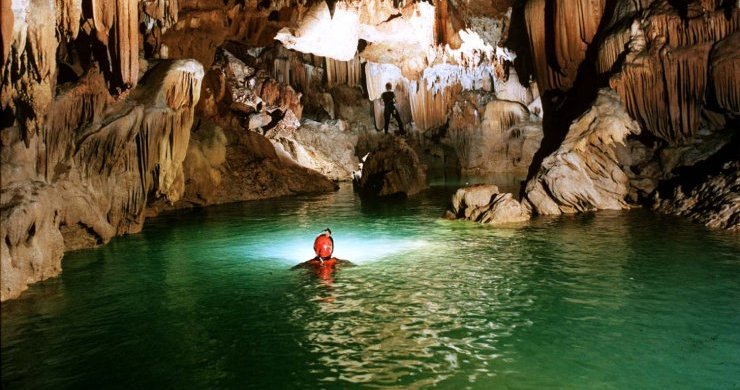 Phong Nha Cave & DMZ Experience 4 Days