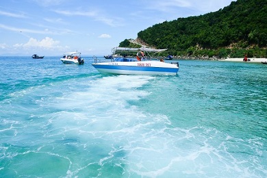 /files/files_1/Tour/tour-destinations/nha-trang/discover-nha-trang-by-speedboat-full-day/55a3684ff276a%20(1).jpg