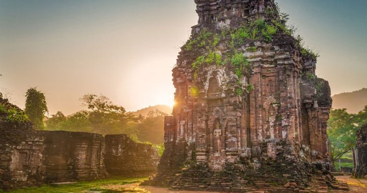 Vietnam and Cambodia Insight 22 Days