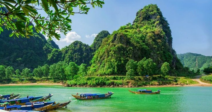 Vietnam and Cambodia Insight 22 Days