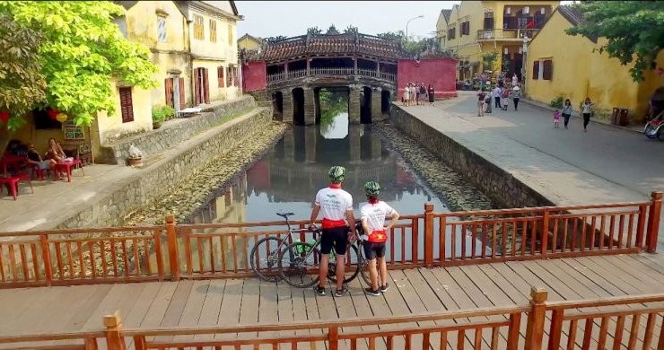 Vietnam Easy On Wheels 16 Days